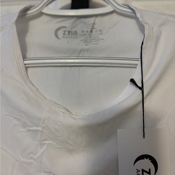 ZYIA White Muscle Tee for Women - Picture 2 of 2